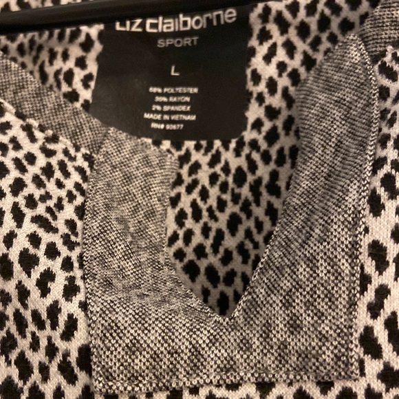 Womens Liz Claiborne sport blouse - Picture 3 of 8